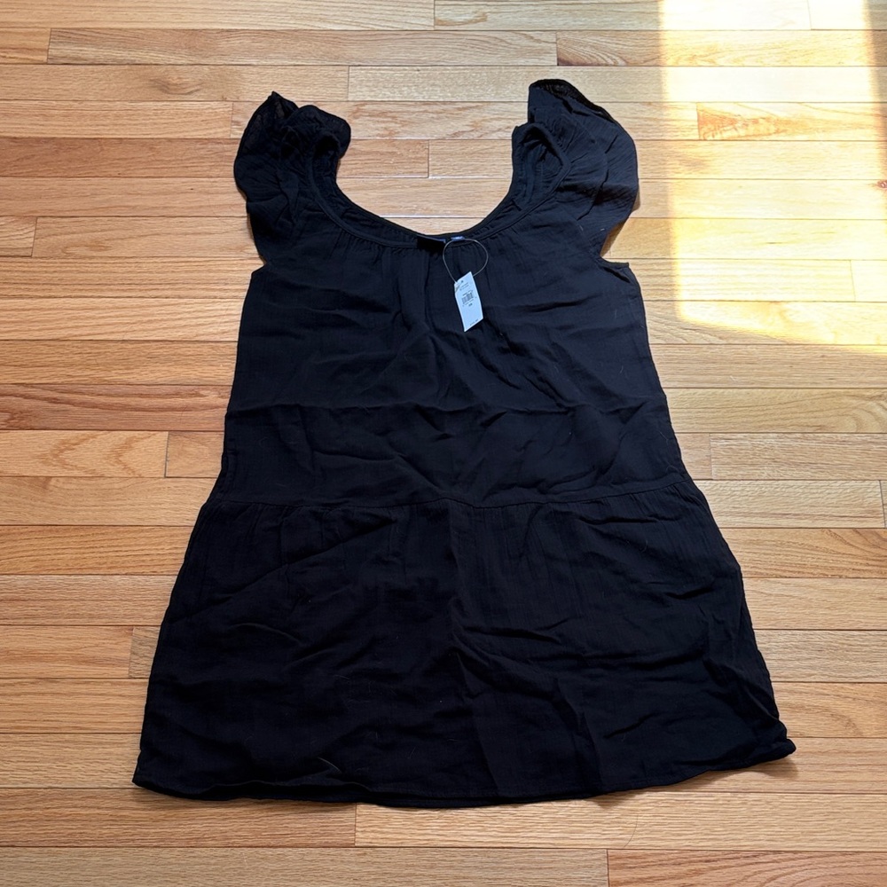 Black Sleeveless Dress with Ruffled Shoulders